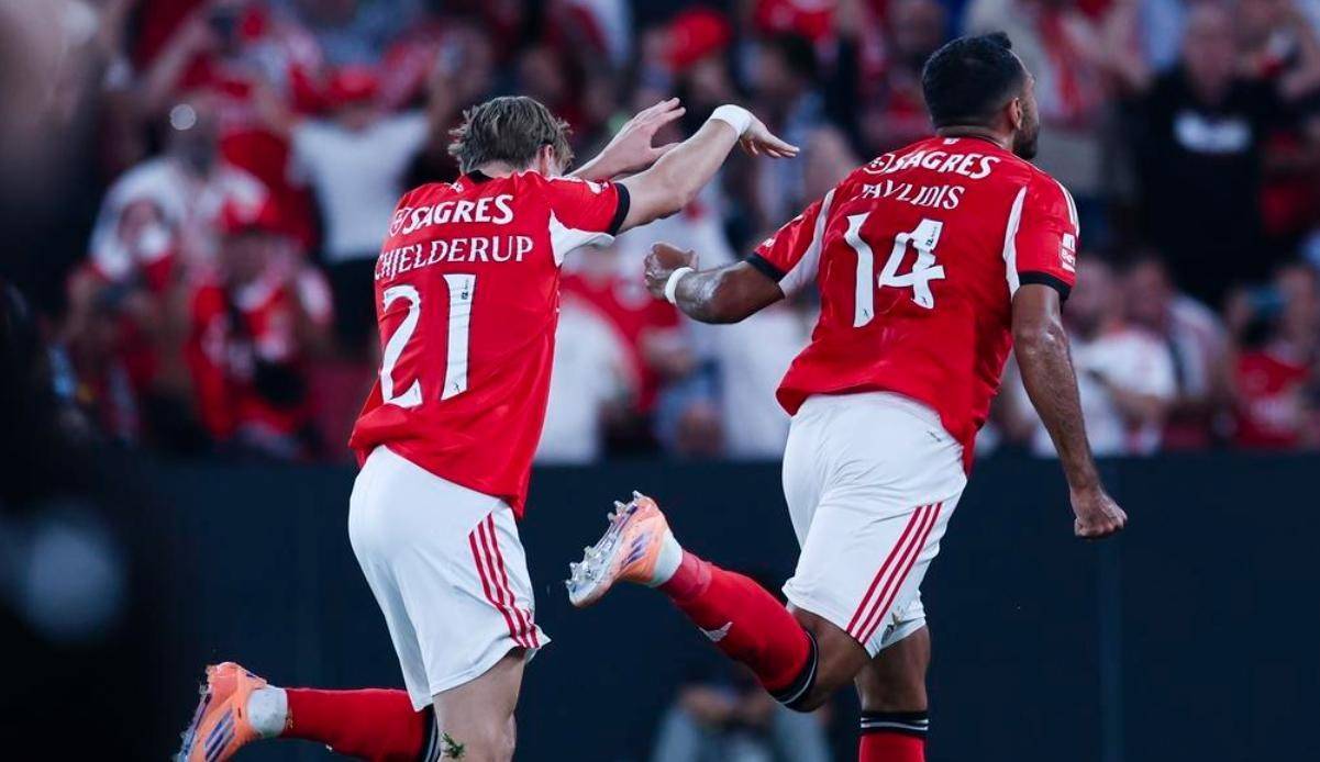 本菲卡险胜马德拉，穆帅临场惹争议，补时进球定冠军之争.